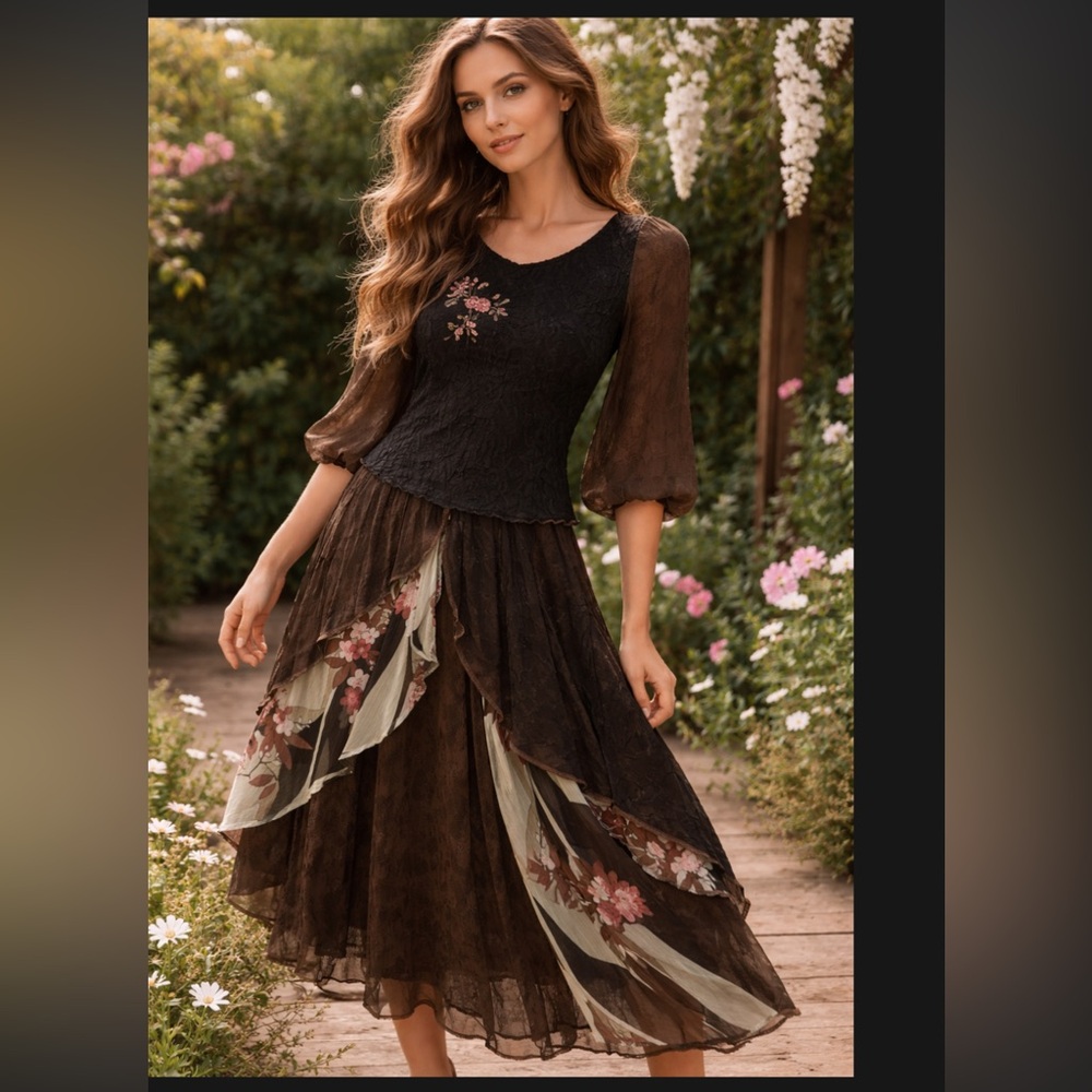 Vintage Spencer Alexis size 10 Floral Black and Brown Top and maxi Skirt Set